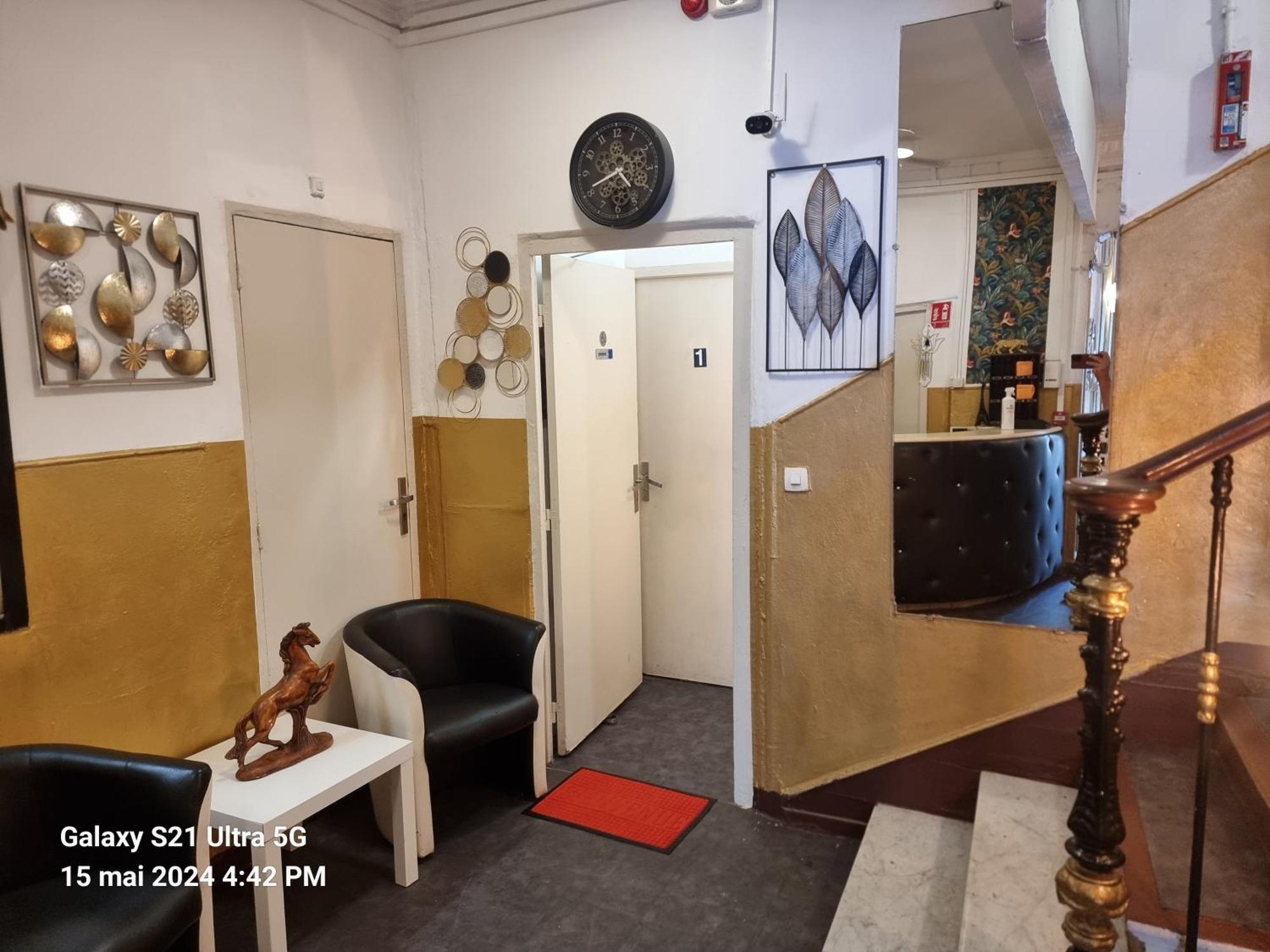 Hotel Des Allees Marseilles Kamer foto