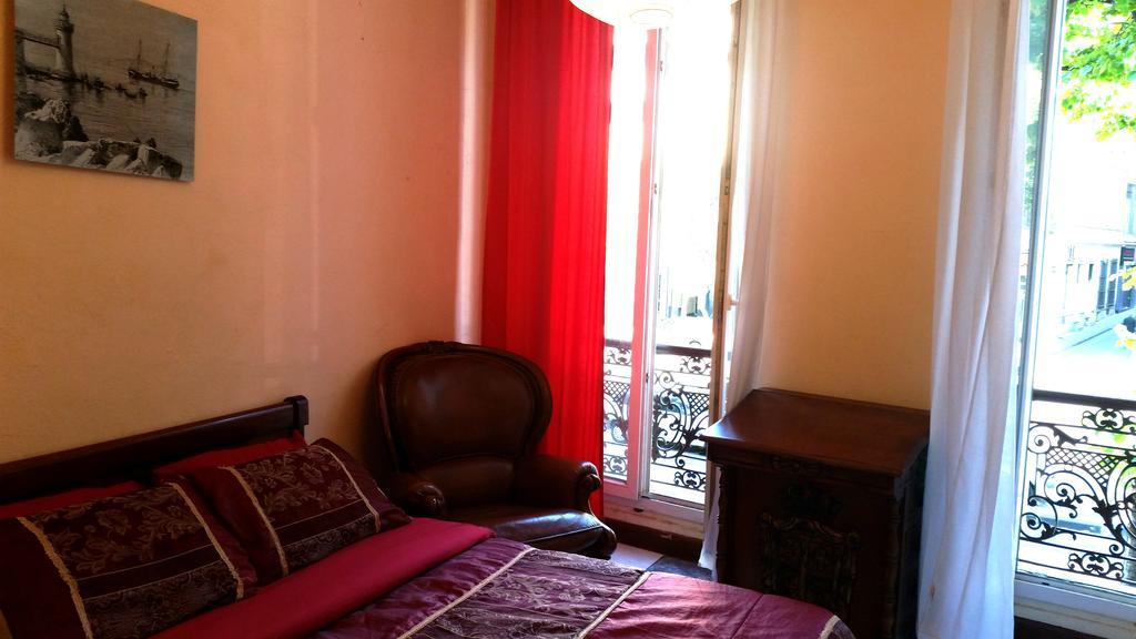 Hotel Des Allees Marseilles Kamer foto