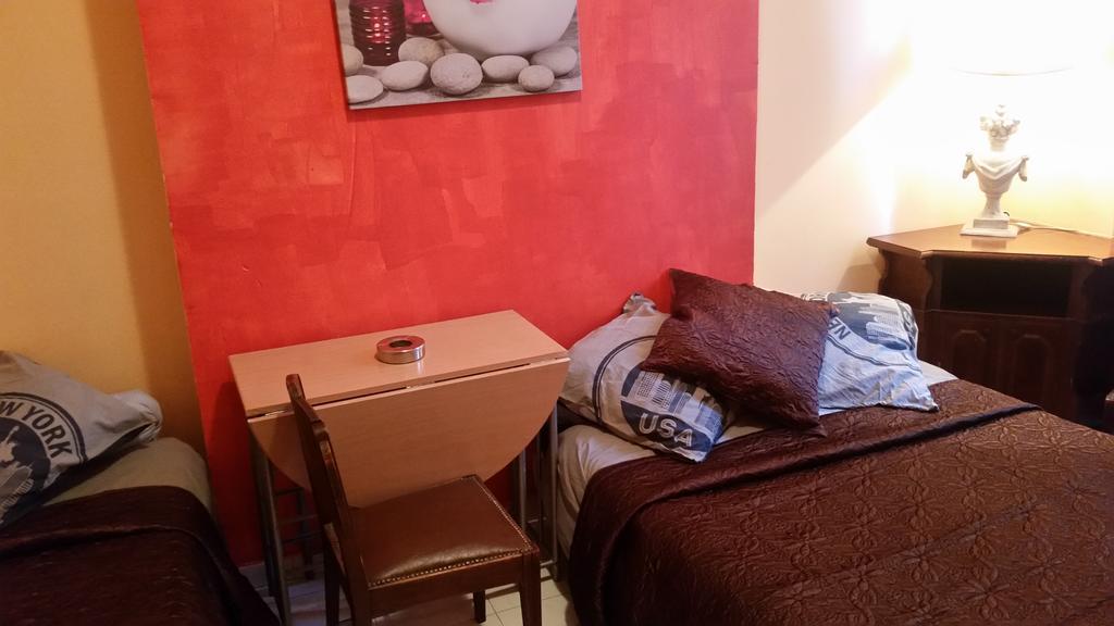 Hotel Des Allees Marseilles Kamer foto