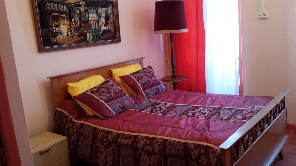 Hotel Des Allees Marseilles Kamer foto