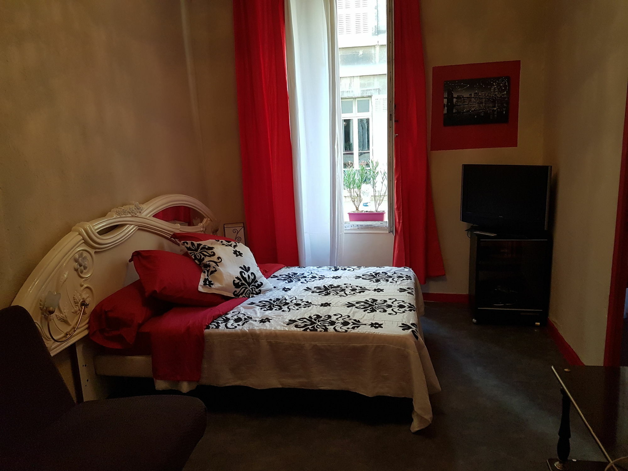 Hotel Des Allees Marseilles Buitenkant foto